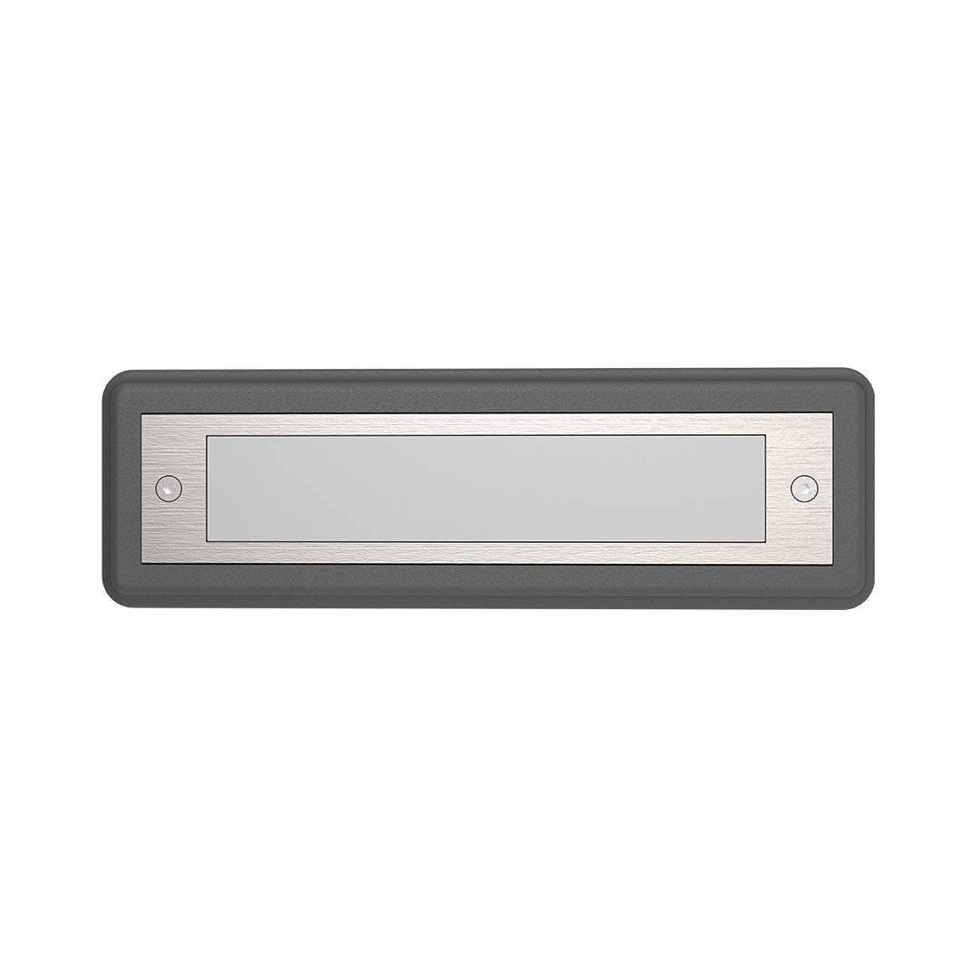 Recessed Step Light in Minimalist Aluminum for Architectural Outdoor Spaces