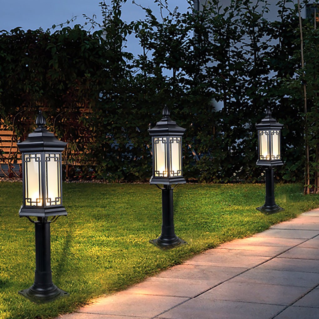 Lumière Rhombus LED Pathway Light for Villa Gardens