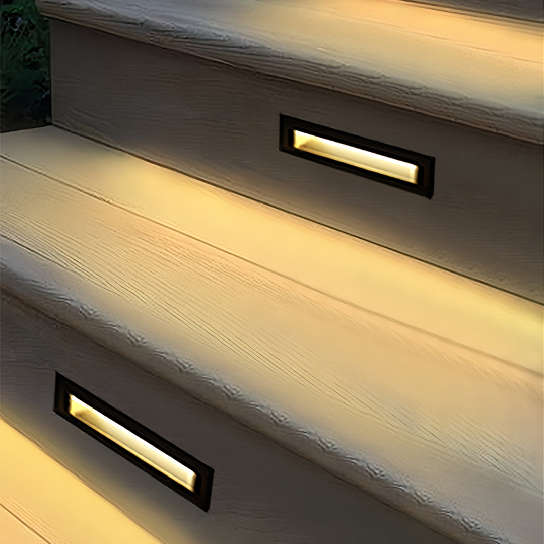 Modern Outdoor Step Lights – Embedded Aluminum Deck Lighting for Pathways