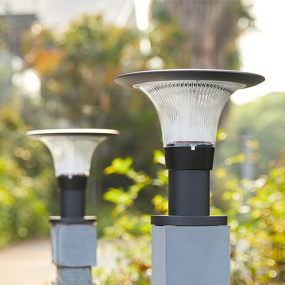 Solar Post Cap Light in Black Aluminum for Outdoor Pillars
