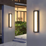 Aria Outdoor Linear LED Wall Light in Die-Cast Aluminum
