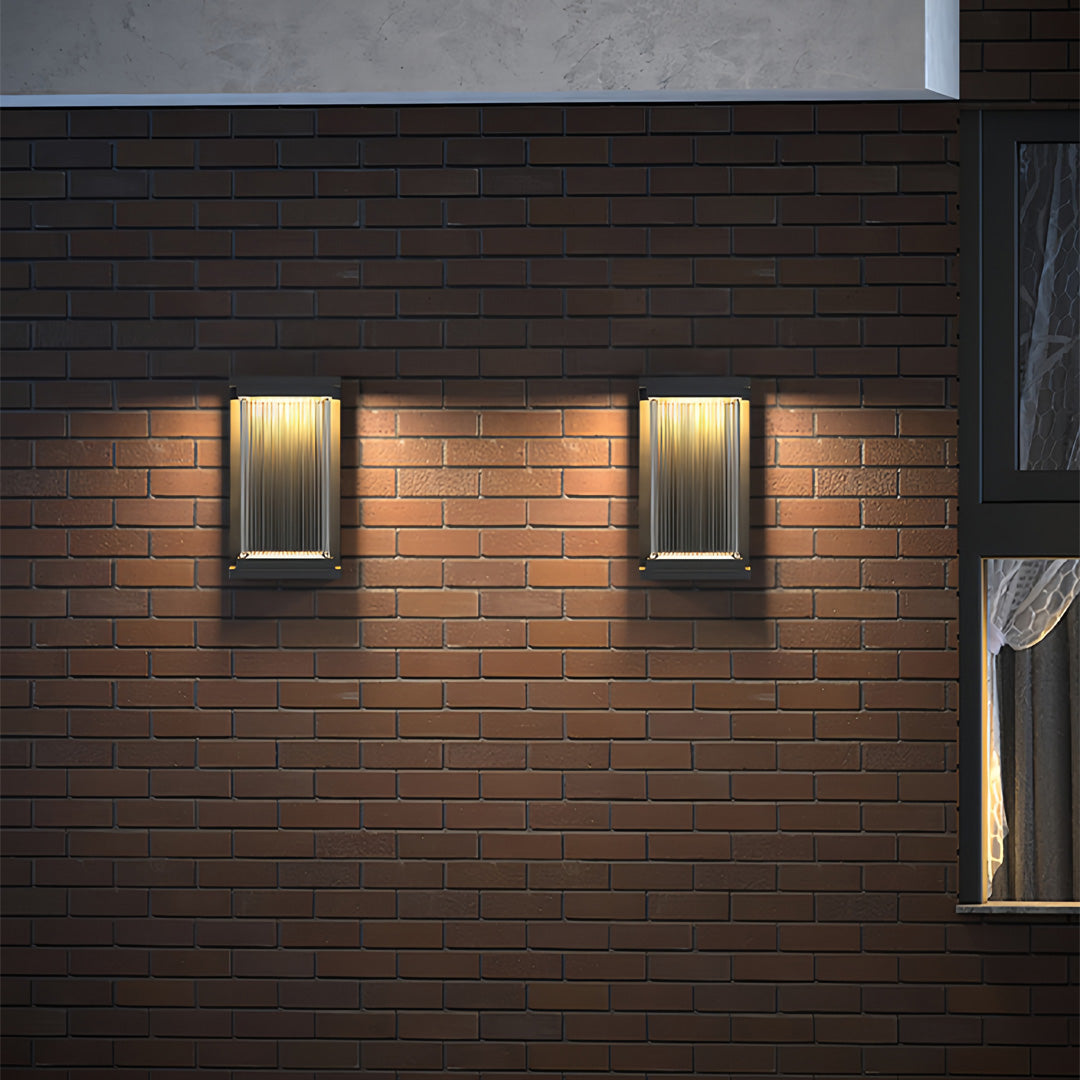 Modern Outdoor Wall Sconce – IP65 Waterproof Stainless Steel LED Courtyard Light