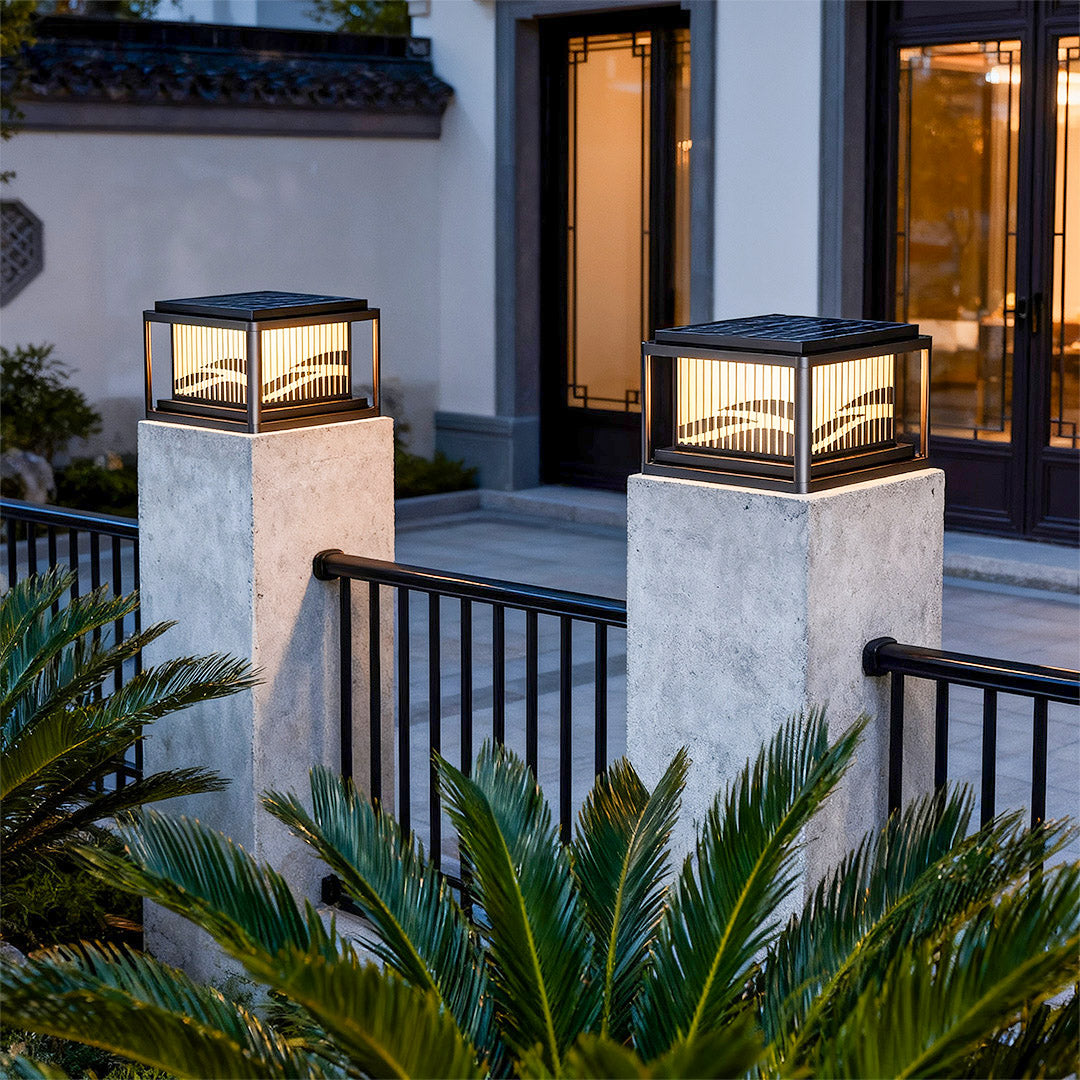 Wave Pattern LED Pillar Light – Modern Outdoor Post Lamp in Black