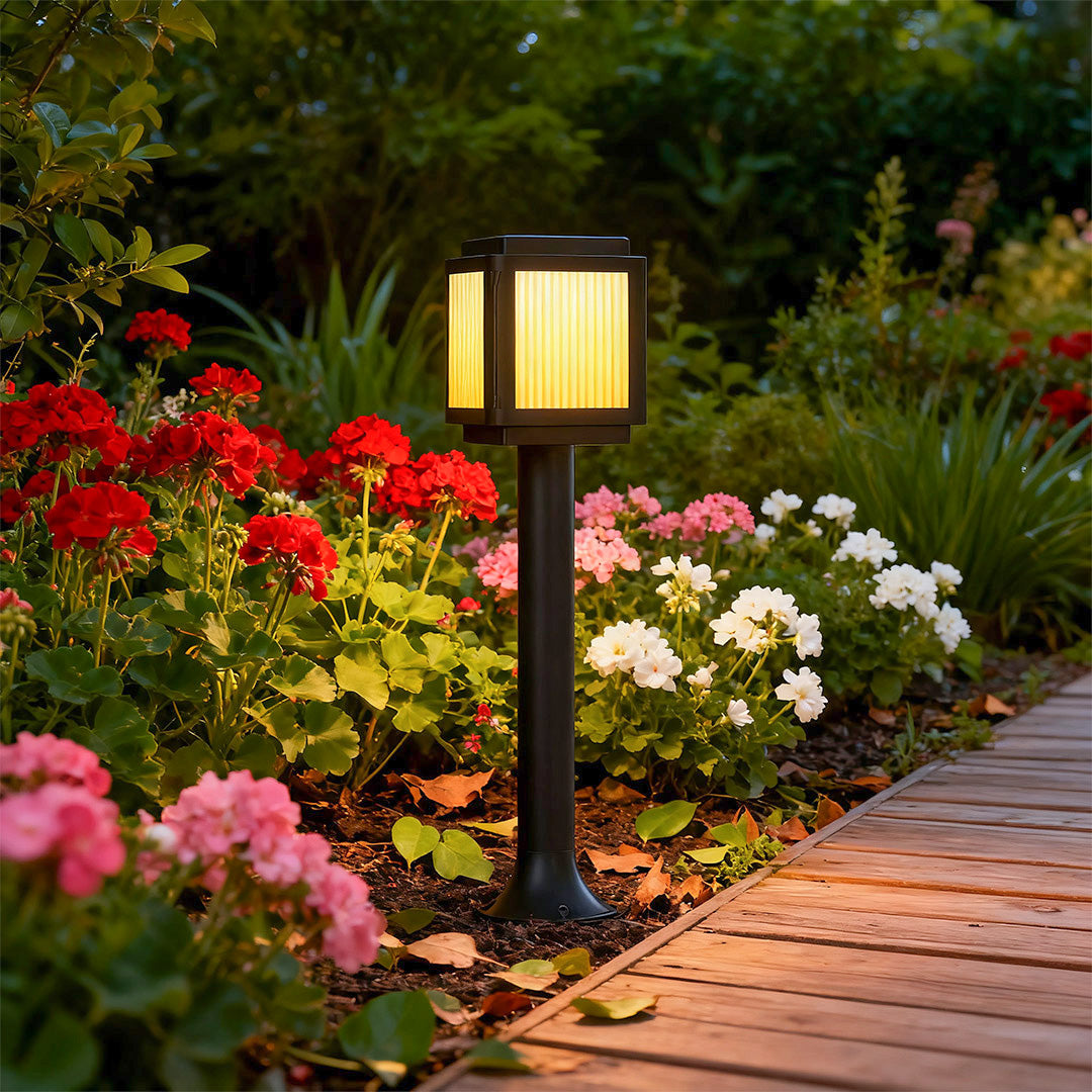 Modern Solar Path Lights with Aluminum Frame and Acrylic Shade