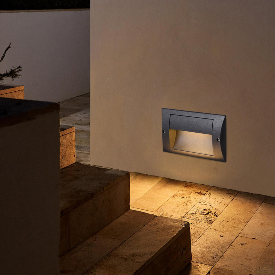 Architectural Recessed LED Step Light for Outdoor Spaces, 3000K
