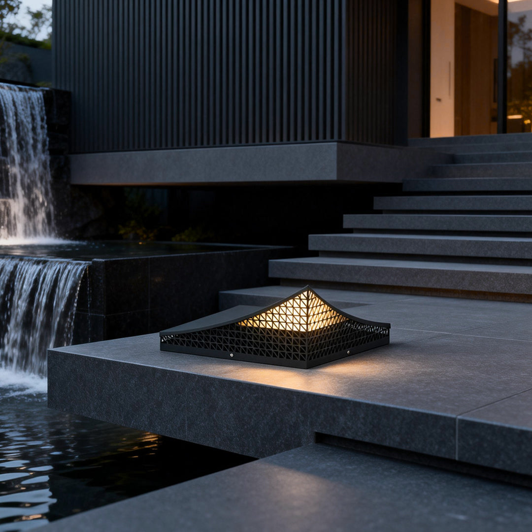 Curved Stainless Steel LED Landscape Light with Grid Design for Modern Outdoor Spaces