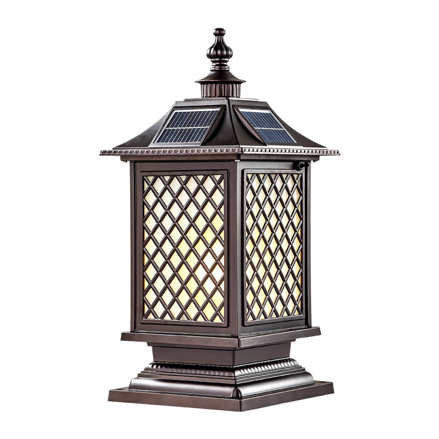 Lumière Pillar Lantern — Weatherproof Outdoor Post Light with Adjustable Color Temperature