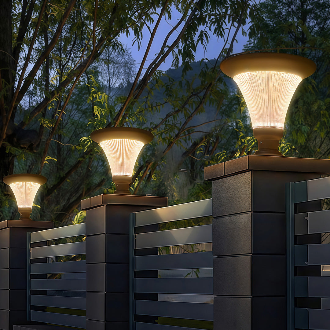 LumaPillar Outdoor Post Light – Modern Aluminum LED Column Lamp