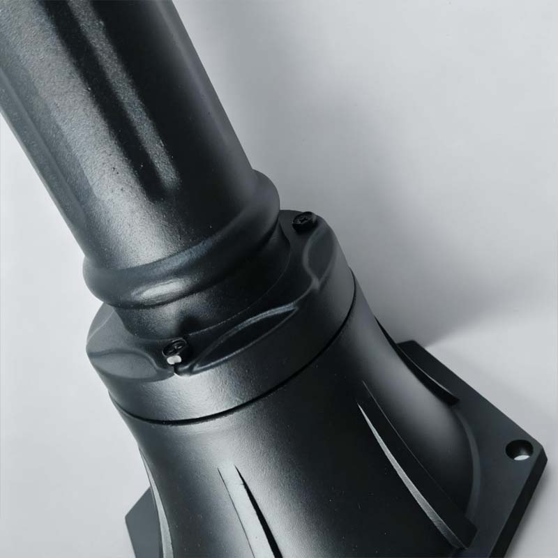 Modern European Post Light with Clear Glass Shade for Pathways and Patios