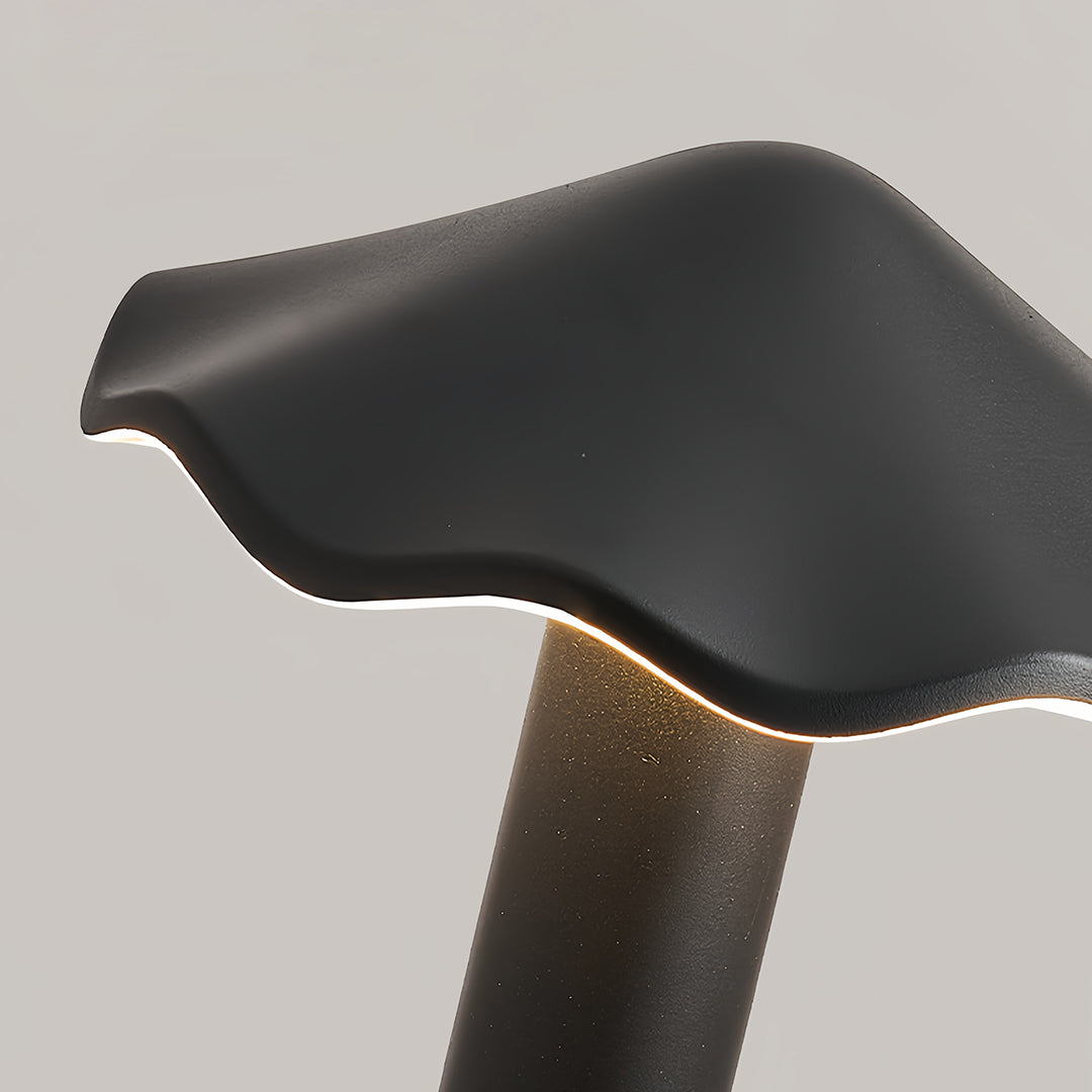 Industrial Umbrella Pathway Light in Black Aluminum for Outdoor Walkways