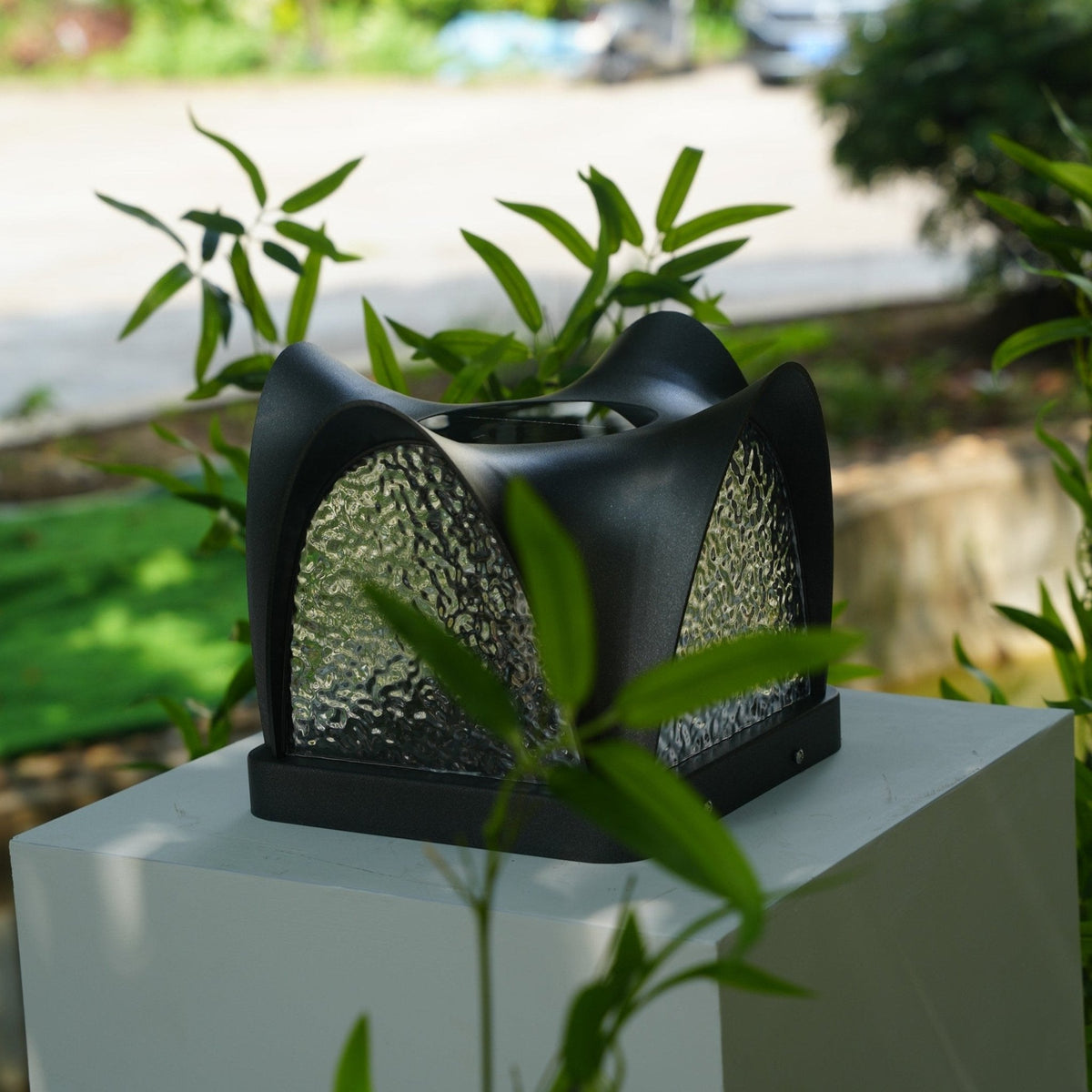Sculptform Solar Outdoor Post Light – Modern Curved LED Garden Lamp