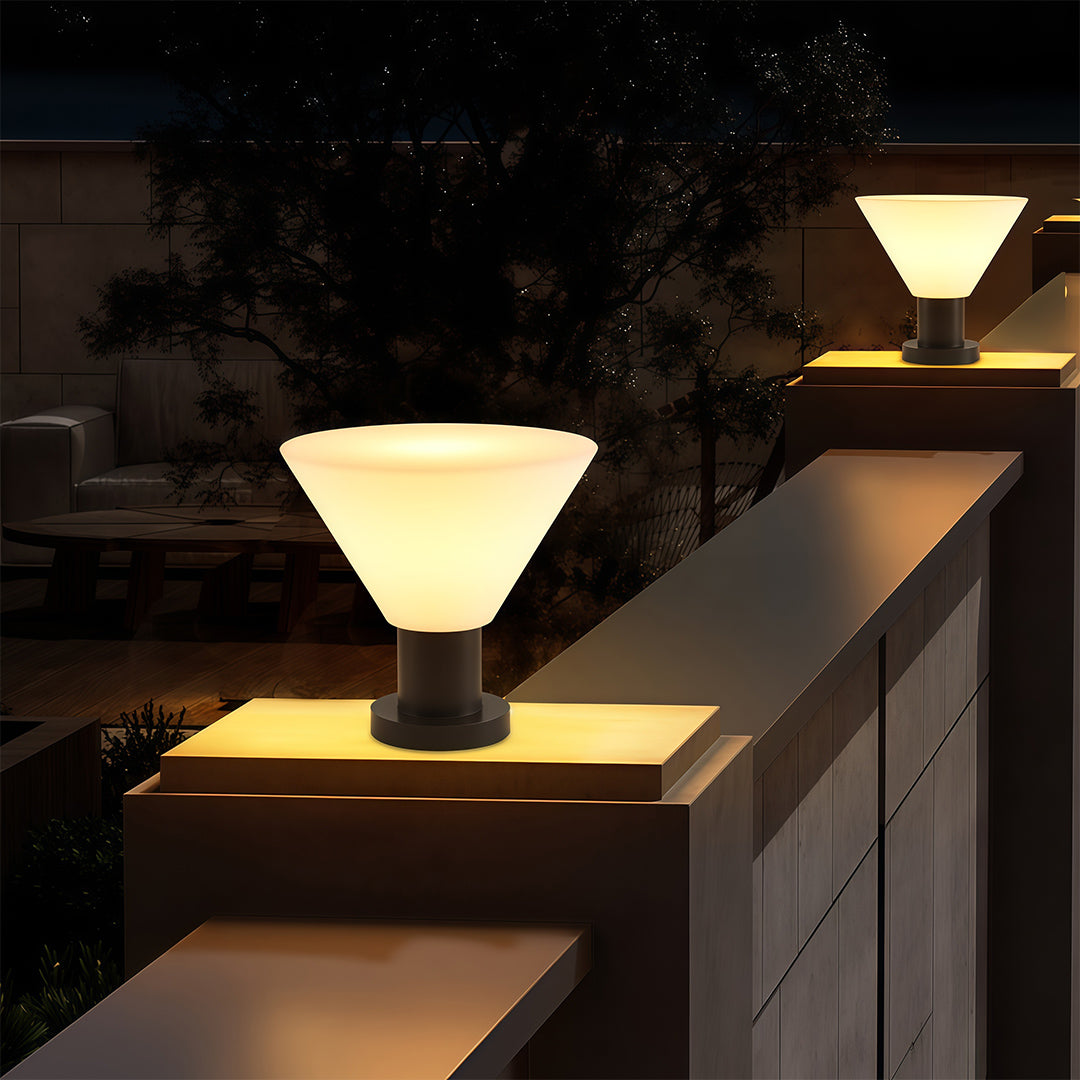 Outdoor Pillar Light with Stainless Steel Frame and PE Shade