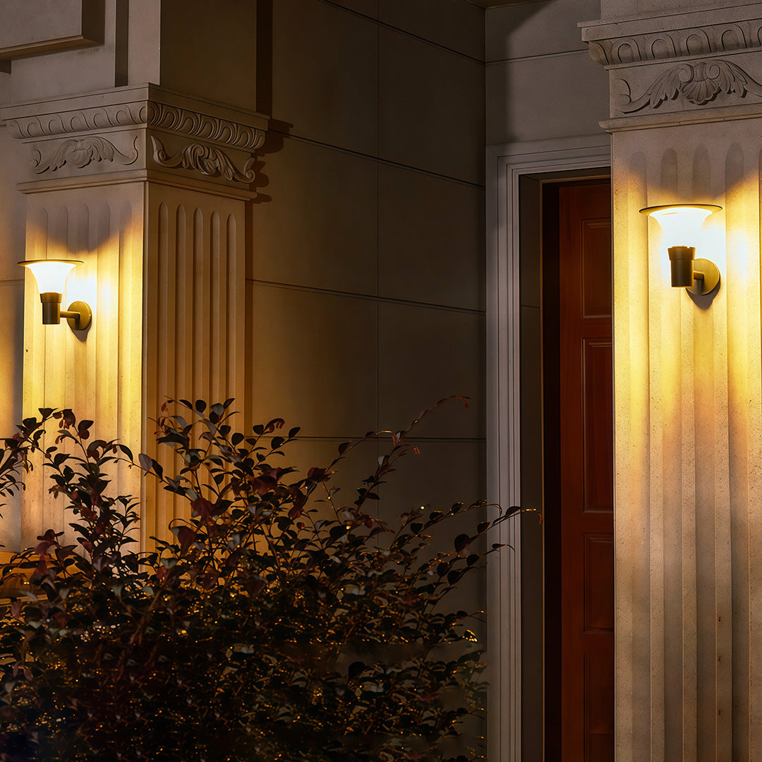 Aria Solar Wall Sconce — Black Aluminum Outdoor Light