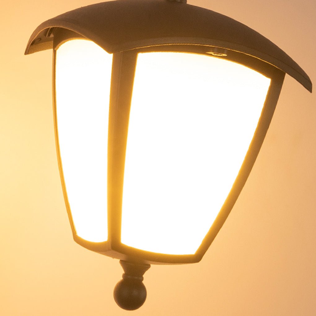 European Outdoor Landscape Lighting Fixture with Black Iron Frame