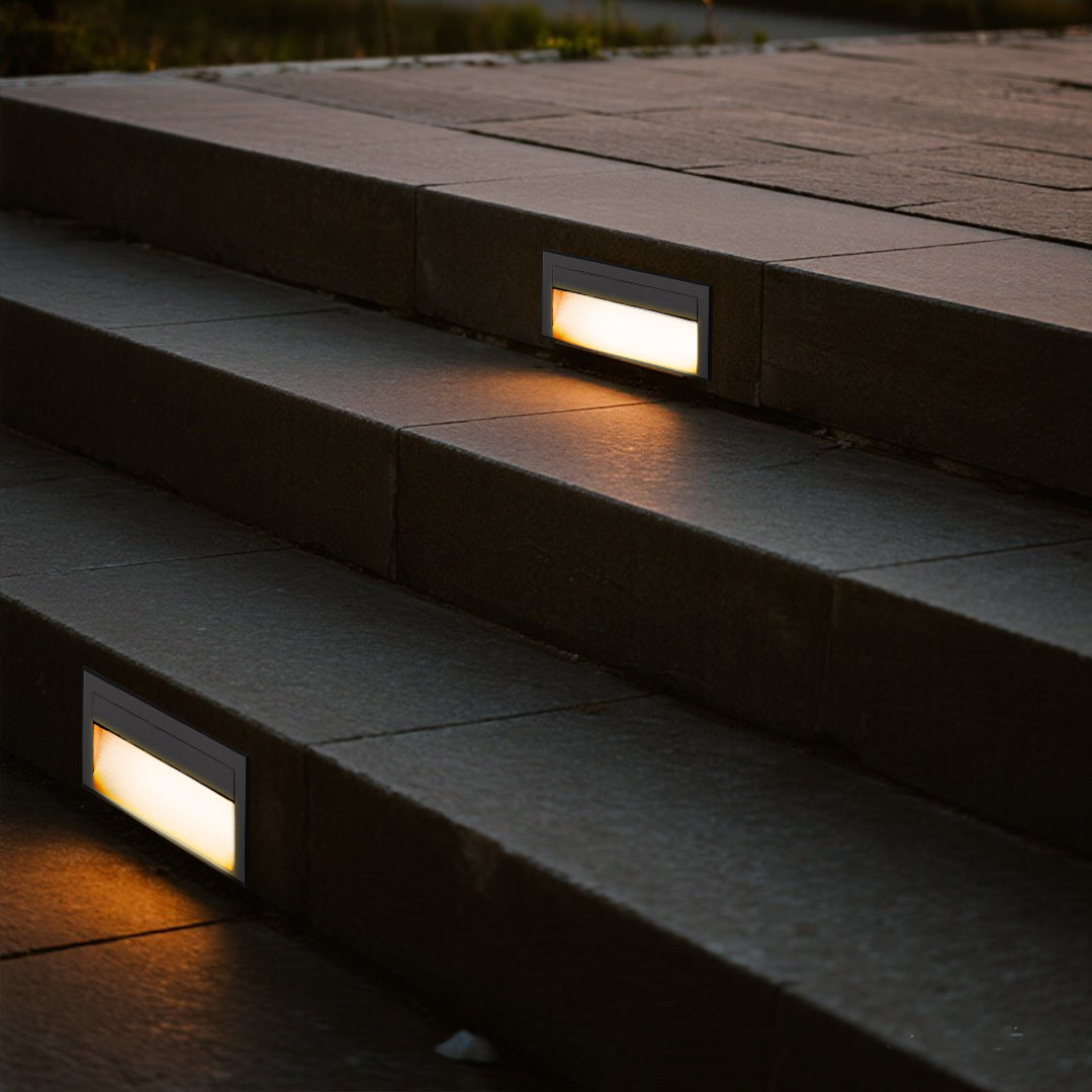 Square Recessed Step Light | Architectural Outdoor LED Wall Luminaire