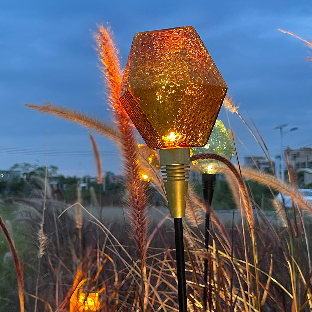Lumière Diamond Path Light – Modern Landscape LED Bollard in Gold