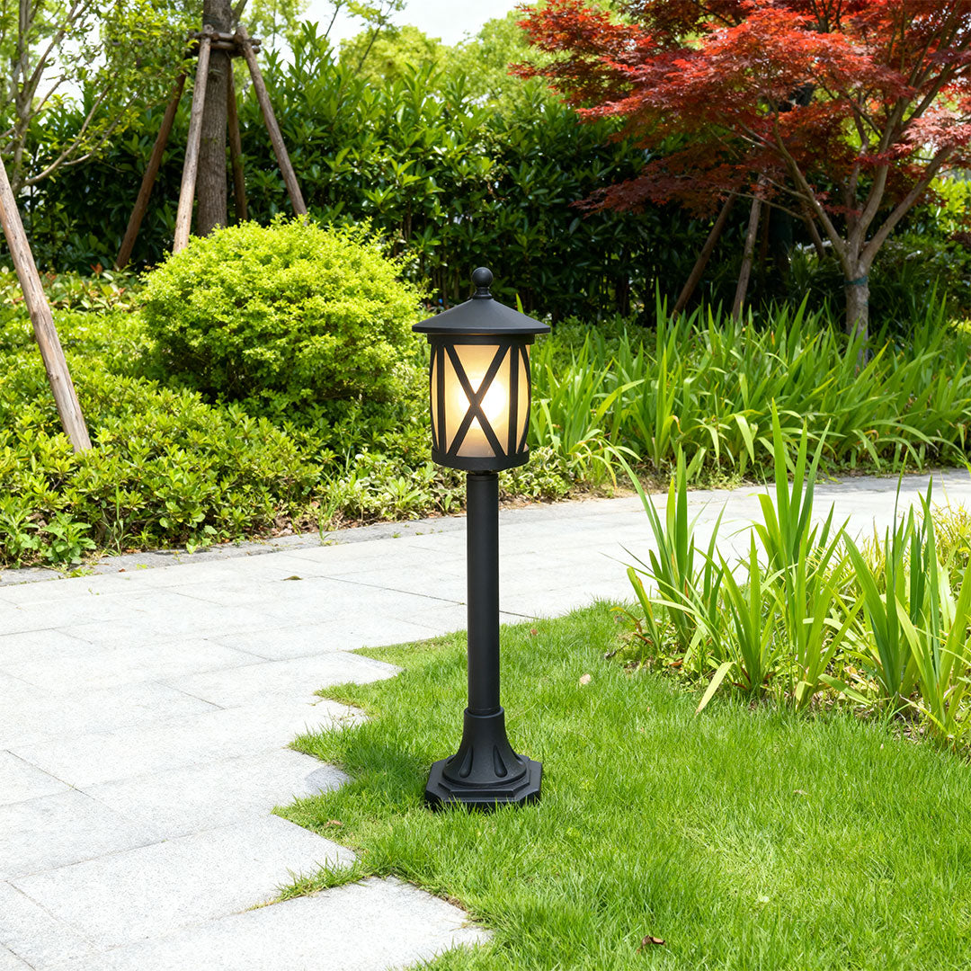 European Cast Aluminum Garden Bollard Light with Clear Glass Shade