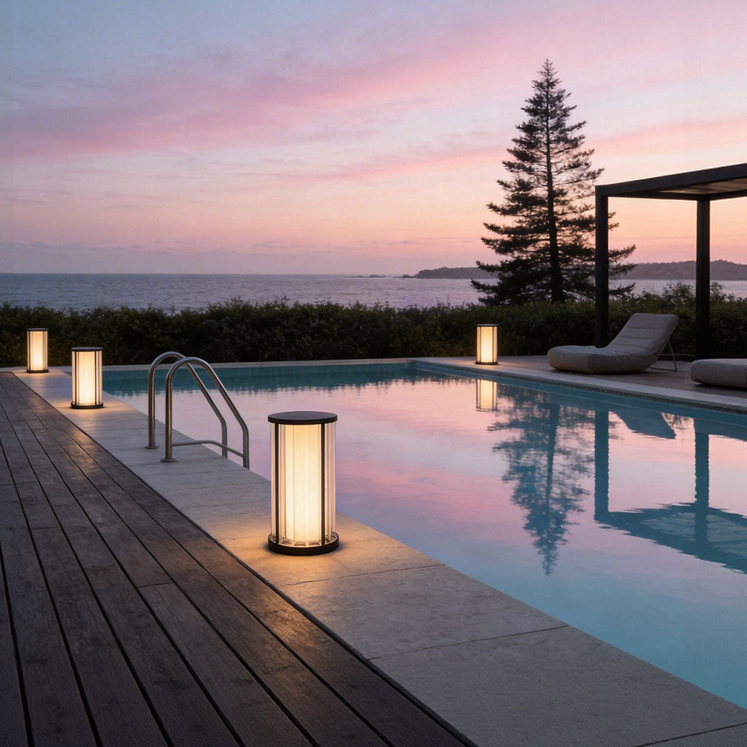 Modern Outdoor Bollard Lights – Black Stainless Steel LED Landscape Lighting