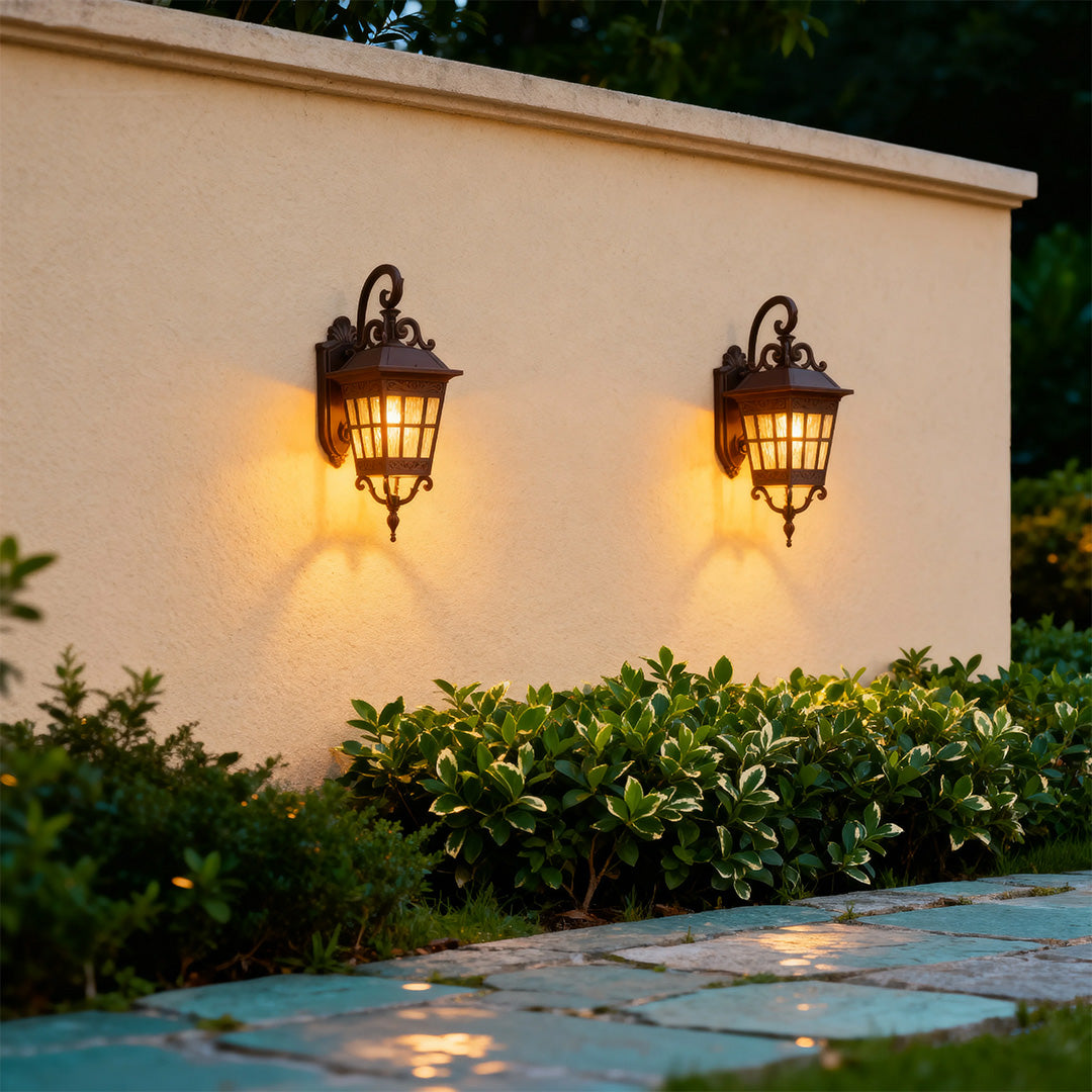 Aurelia Outdoor Wall Sconce — Waterproof Aluminum Courtyard Light