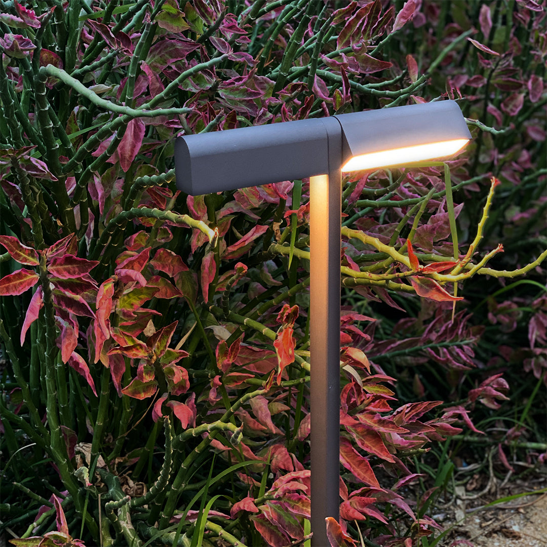 Aluminum LED Pathway Lights for Modern Landscape Illumination