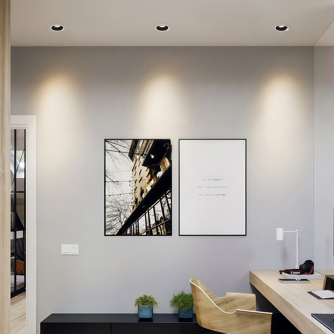 Recessed LED Downlight with Anti-Glare Aluminum Trim
