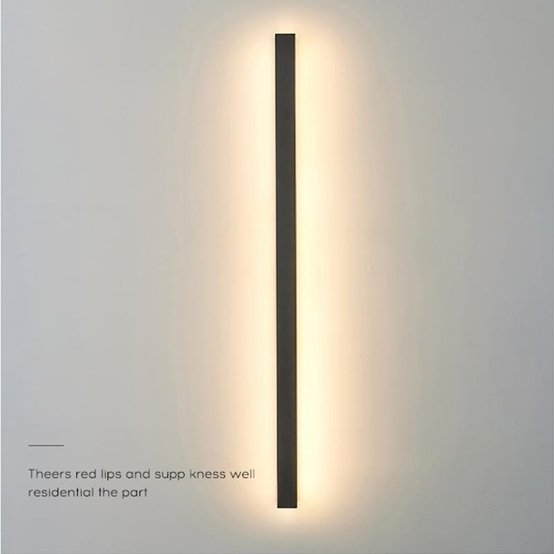 Linear Outdoor Wall Light in Black Metal, Waterproof LED Sconce