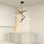 Linear LED Chandelier in Iron – Modern Nordic Pendant for Dining & Kitchen