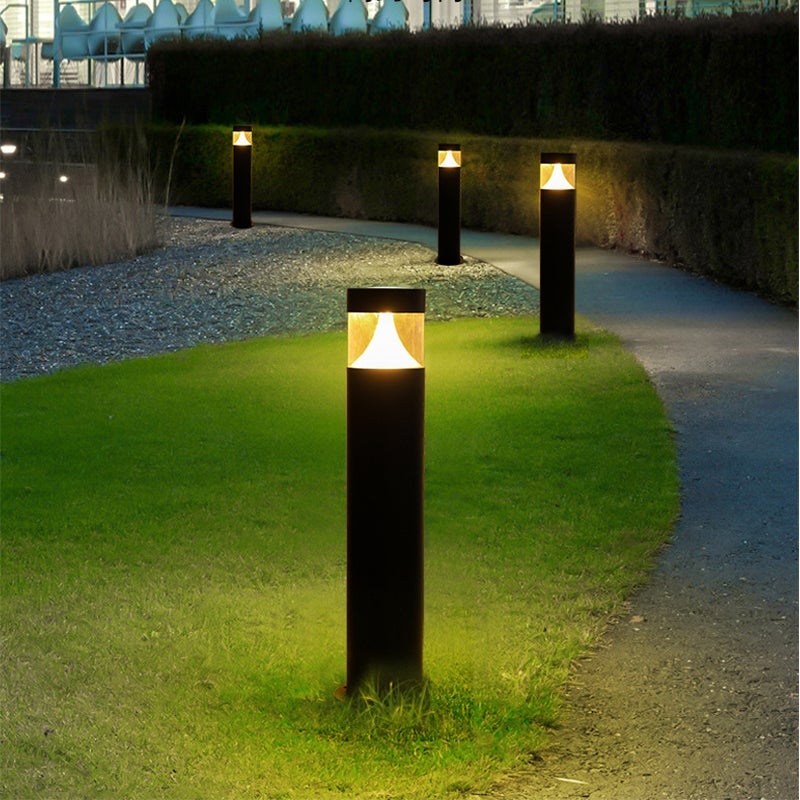 Round LED Outdoor Post Light in Black Aluminum for Modern Landscapes