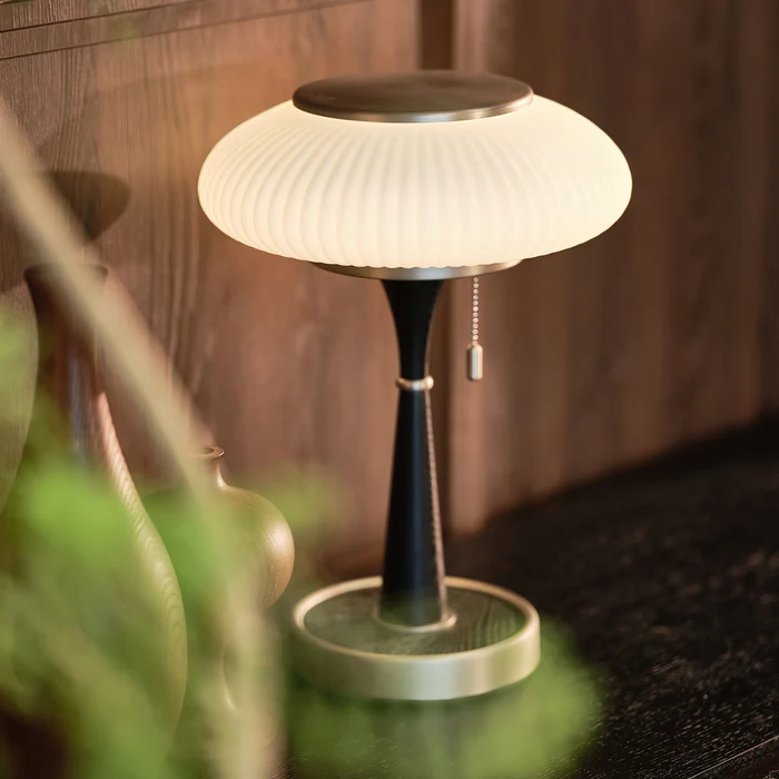 Chic Matsutake Table Lamp