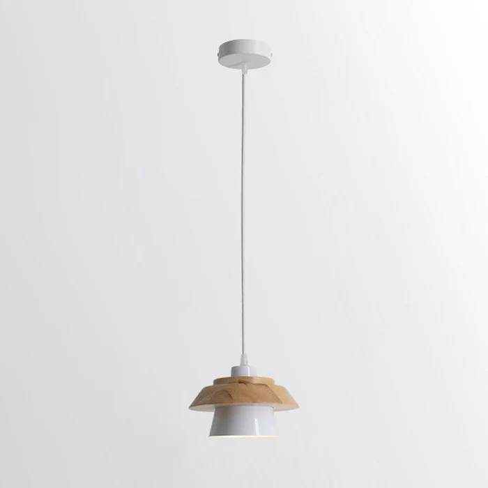 Chic Wood Pendant Lamp