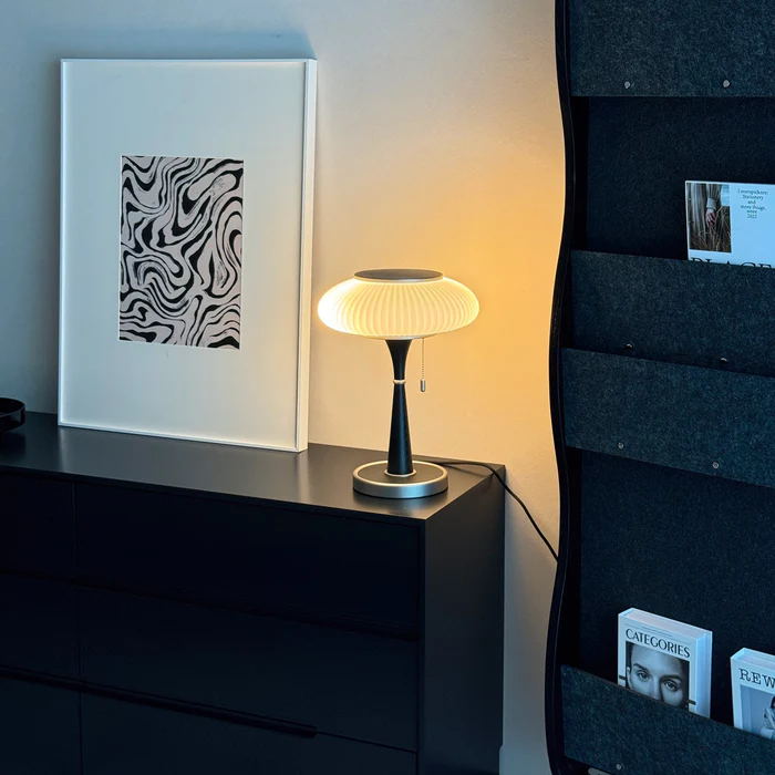 Chic Matsutake Table Lamp