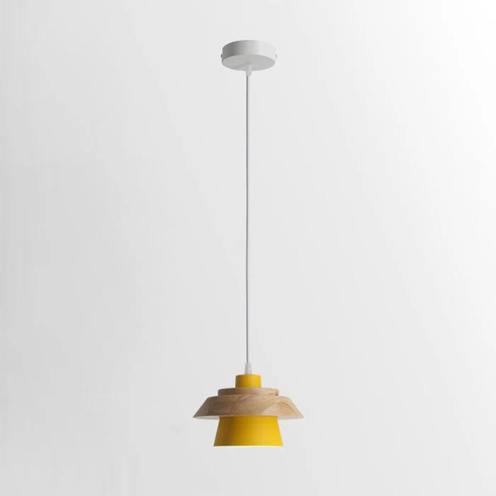 Chic Wood Pendant Lamp