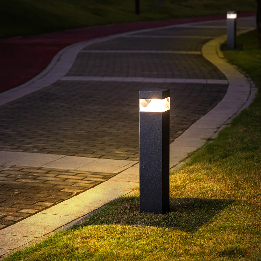 Nordic Minimalist LED Bollard Light for Pathways & Gardens