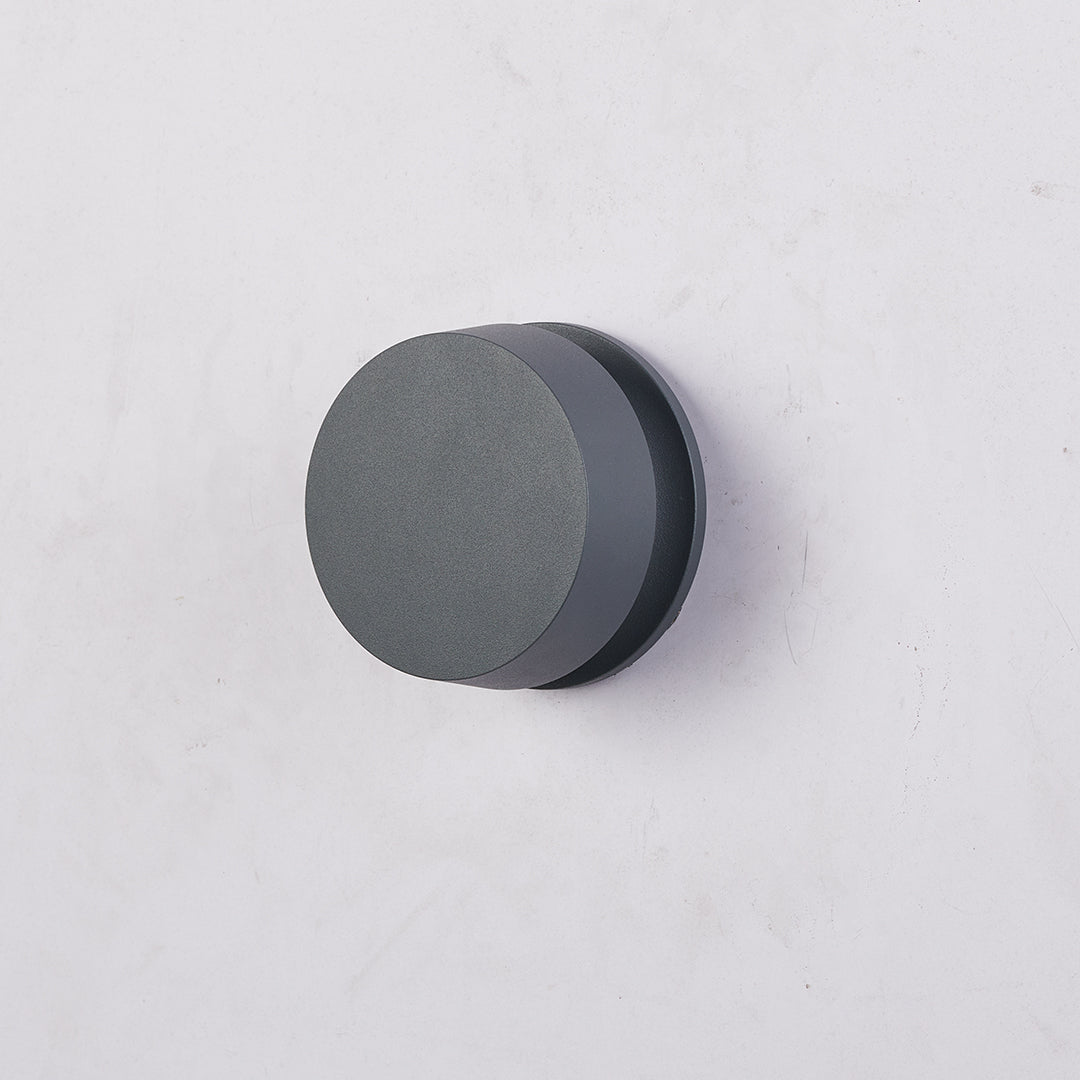 Modern LED Bollard Landscape Light – Minimalist Aluminum Path Lighting