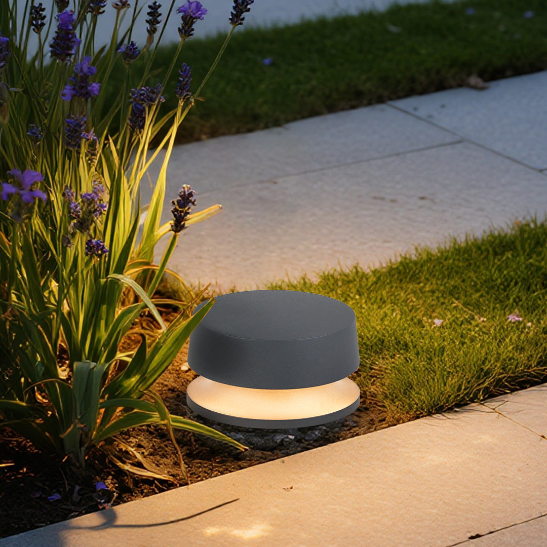 Modern LED Bollard Landscape Light – Minimalist Aluminum Path Lighting