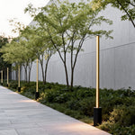 Modern Outdoor LED Floor Lamp – Waterproof Linear Garden Light