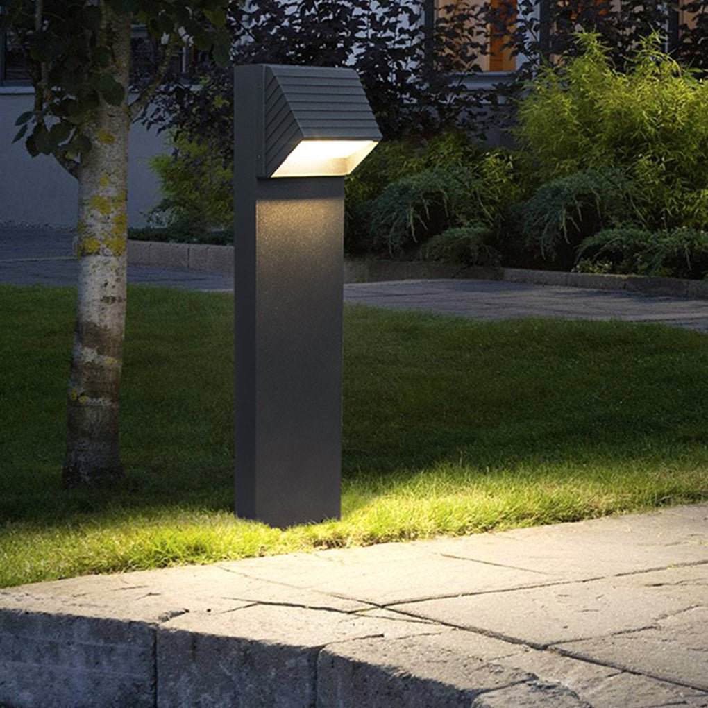 Flash Black LED Lawn Light | Minimalist Waterproof Landscape Lighting for Courtyards and Gardens