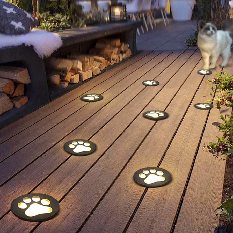 Lumière Féline Recessed LED Deck Light with Cat Paw Motif