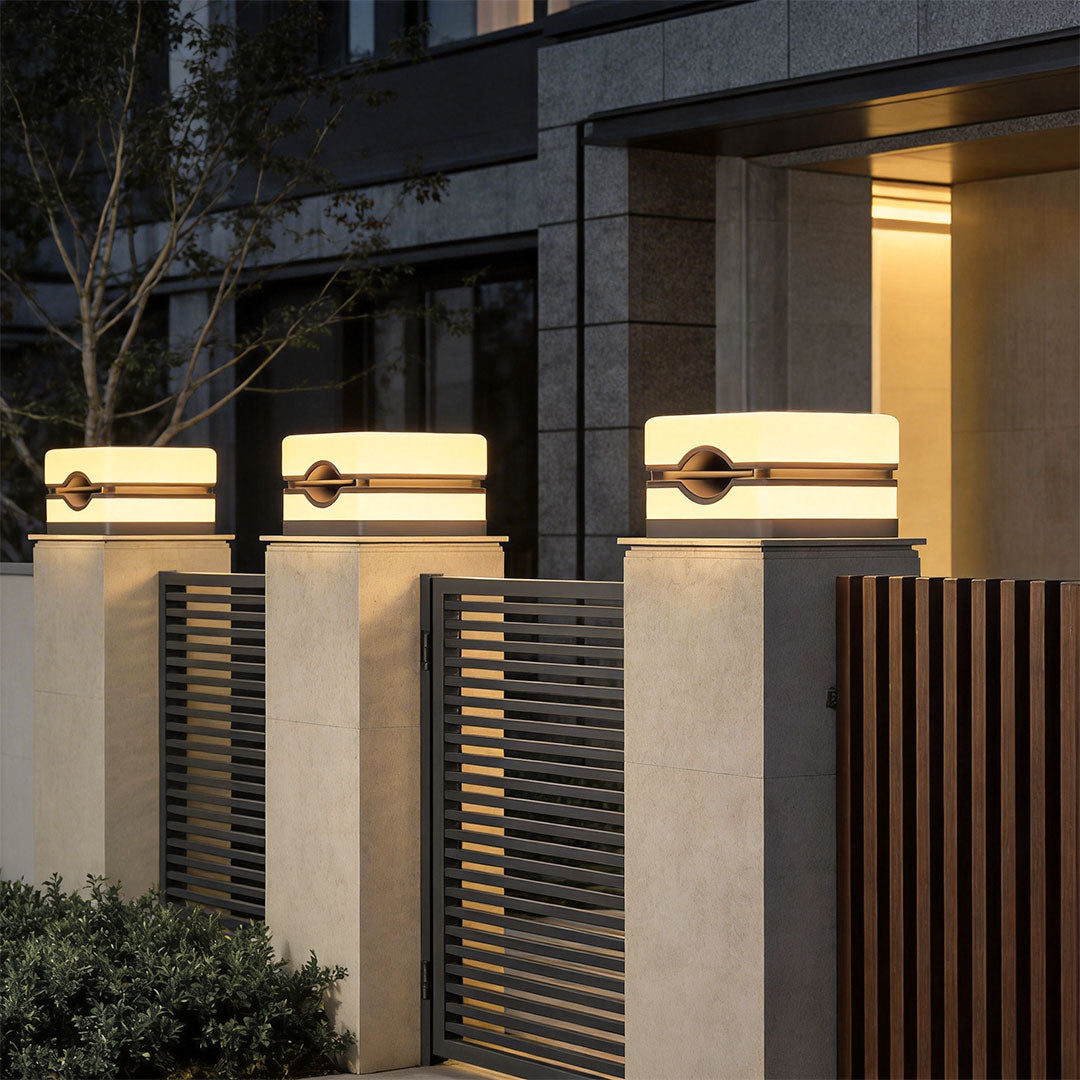 Modern Outdoor Pillar Light in Black Stainless Steel with Warm White LED