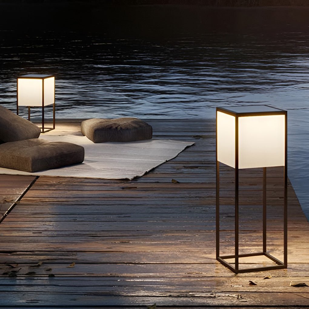 Aria Square Solar Post Light in Stainless Steel and Acrylic