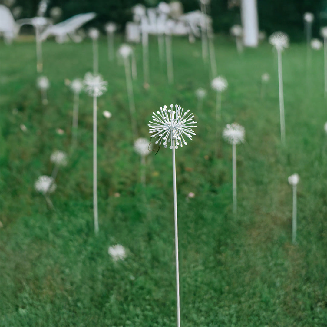 Dandelion Landscape Garden Lights – Modern Outdoor LED Spike Set