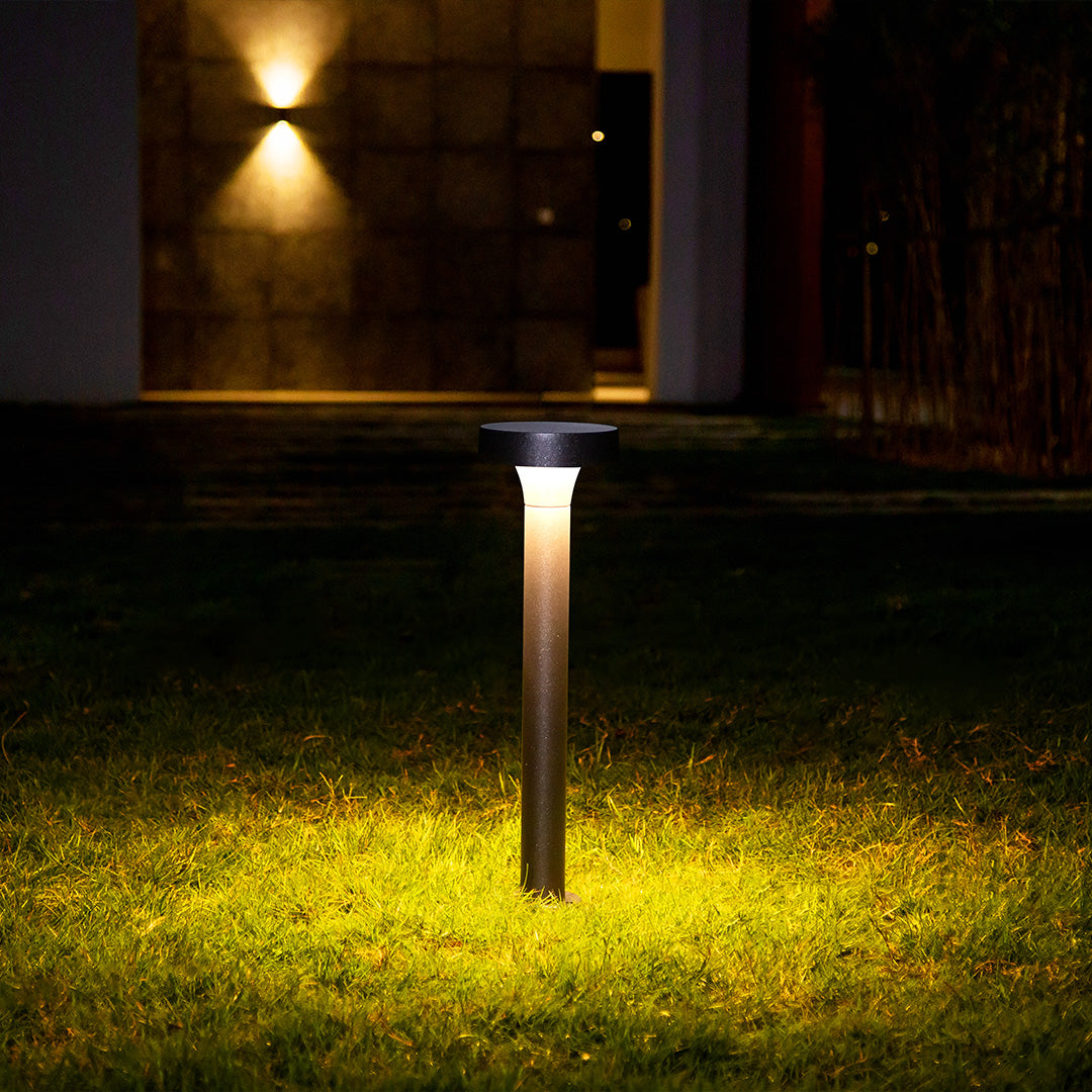 Modern Outdoor Bollard Light – Minimalist Aluminum Pathway Lamp