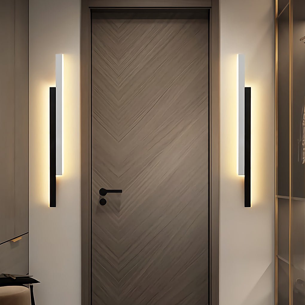 Nordic Minimalist Vertical LED Wall Sconce with Dual Light Strips