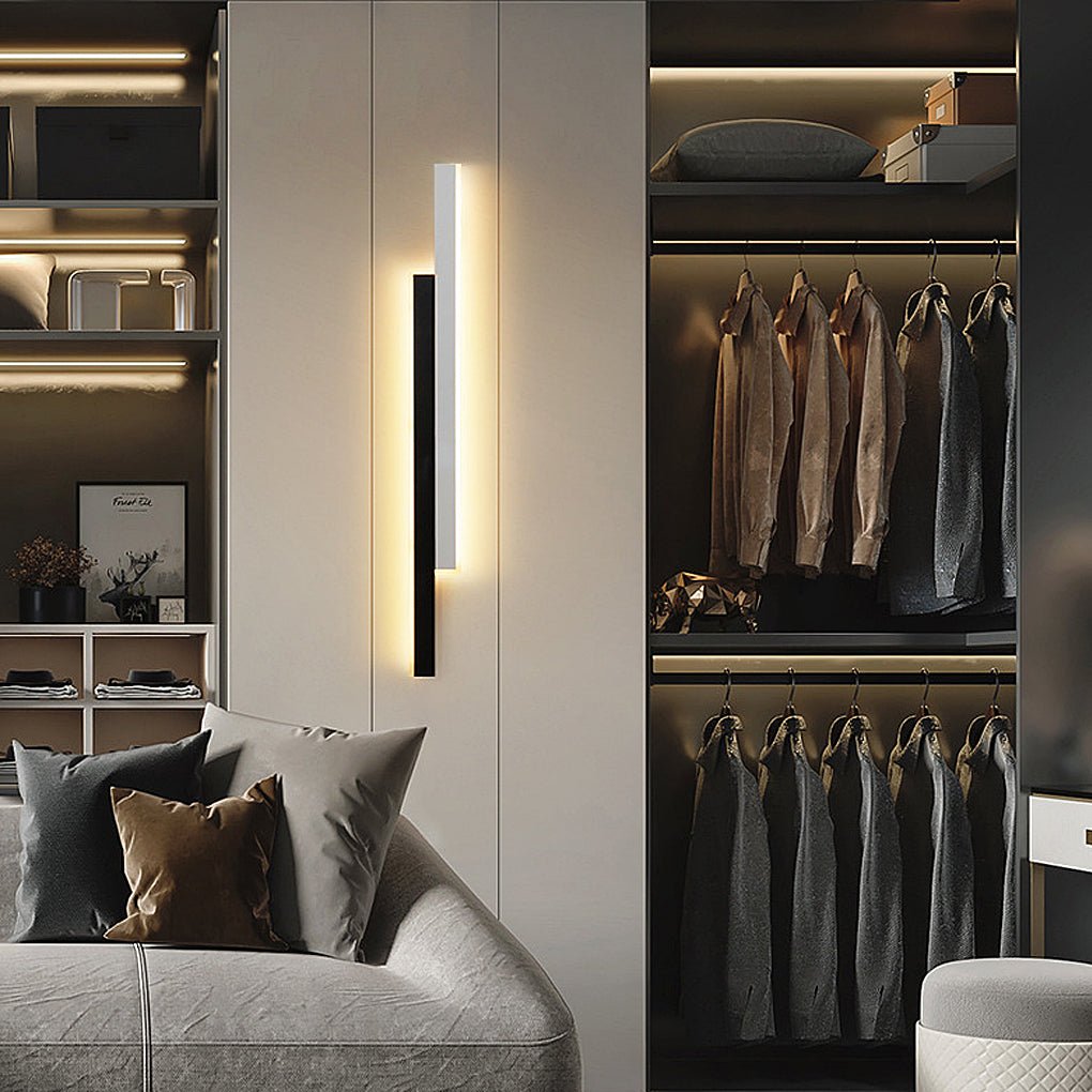 Nordic Minimalist Vertical LED Wall Sconce with Dual Light Strips