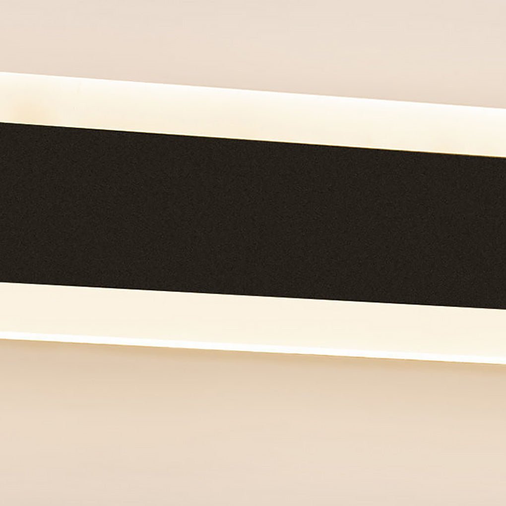 Linear LED Wall Sconce in Matte Black | Modern Minimalist Lighting