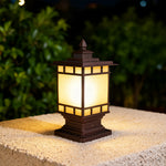 Vintage Outdoor Post Light with Aluminum Body and Glass Shade