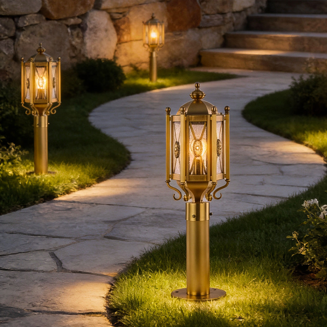Antique Copper Path Light – Solid Brass Outdoor Landscape Lighting