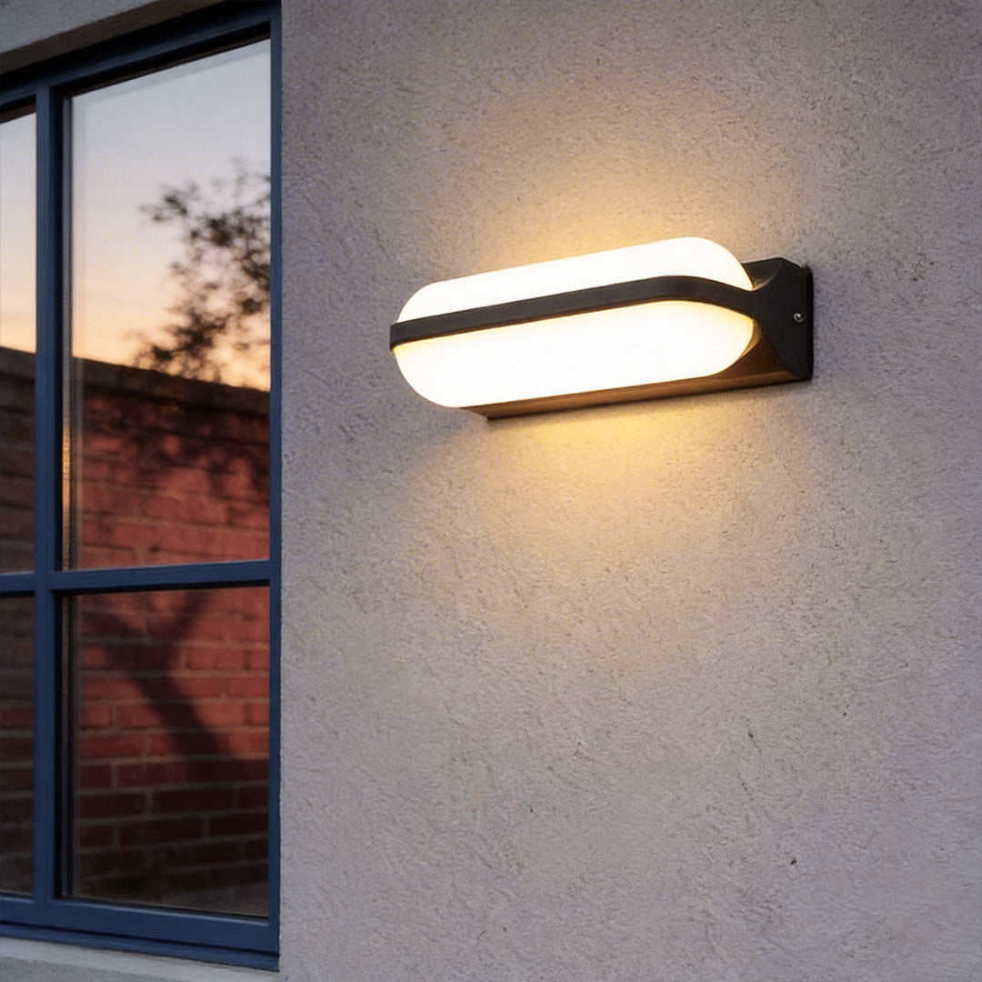 Aria Outdoor LED Wall Sconce – Modern Waterproof Aluminum Light