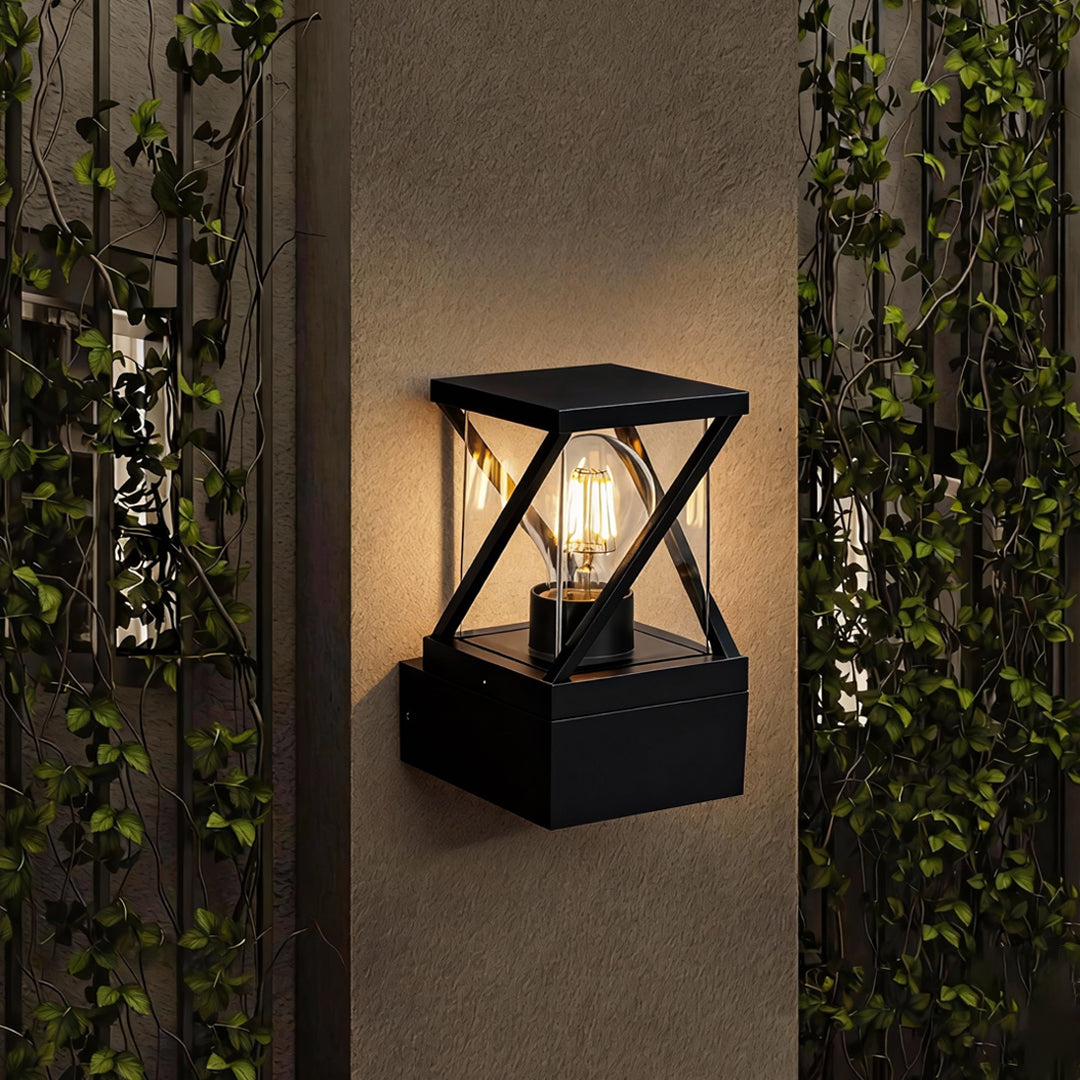 Modern Outdoor Wall Sconce with Aluminum Body and E27 Socket