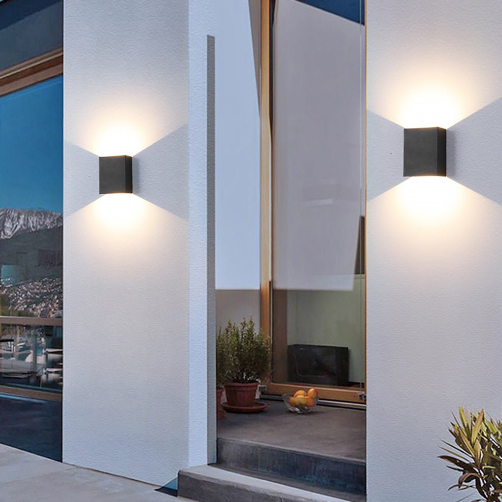 Outdoor Two Way Light Emitting Waterproof Led Wall Light For Courtyard Gate